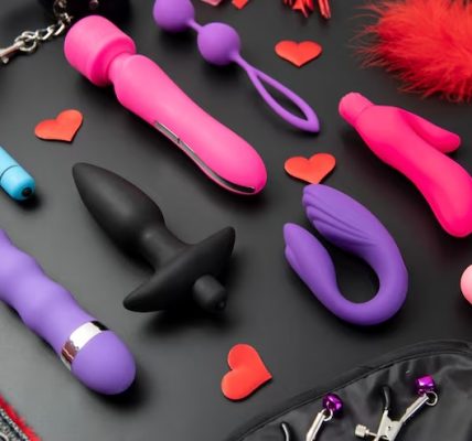 Страпон и анальная пробка: получение восхитительных ощущений гарантировано